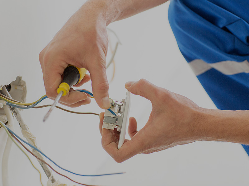 Fixing Electrical Faults - Residential and Commercial Electrician